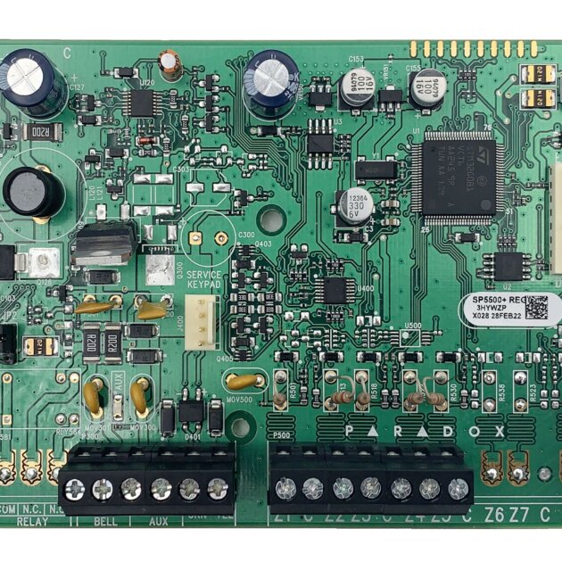 Paradox SP5500 Központ + K10 Kezelő